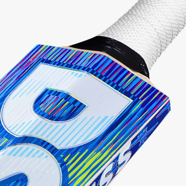 DSC - Blue 300 - English Willow Bat - SH - Image 5